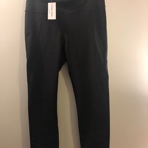 NWT Outdoor Voices 3/4 Warmup Tight Charcoal Gray
